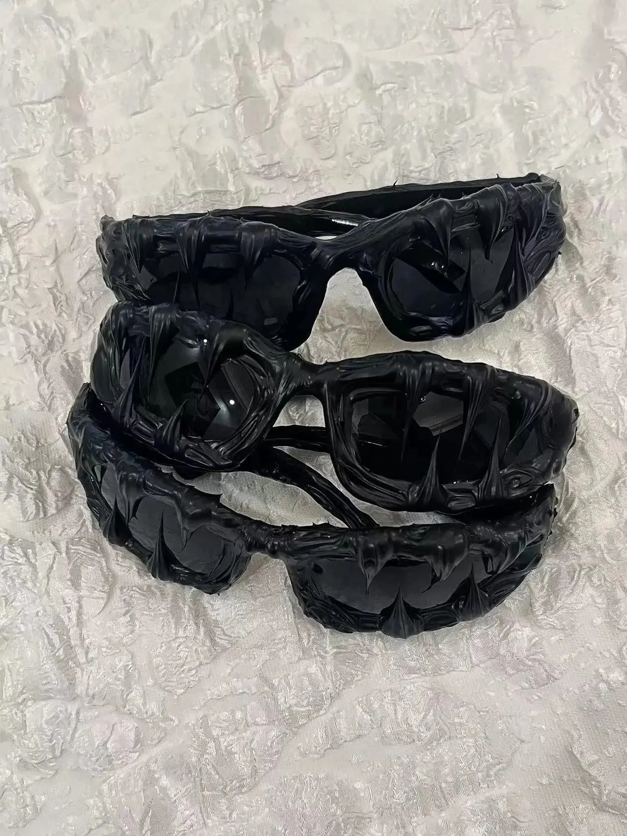 Avant-garde Designer Obsidian Sunglasses