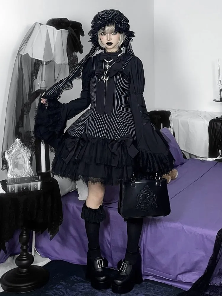 Black Striped Bows Decorated Double Layered Hemline Gothic Lolita Jumper Skirt