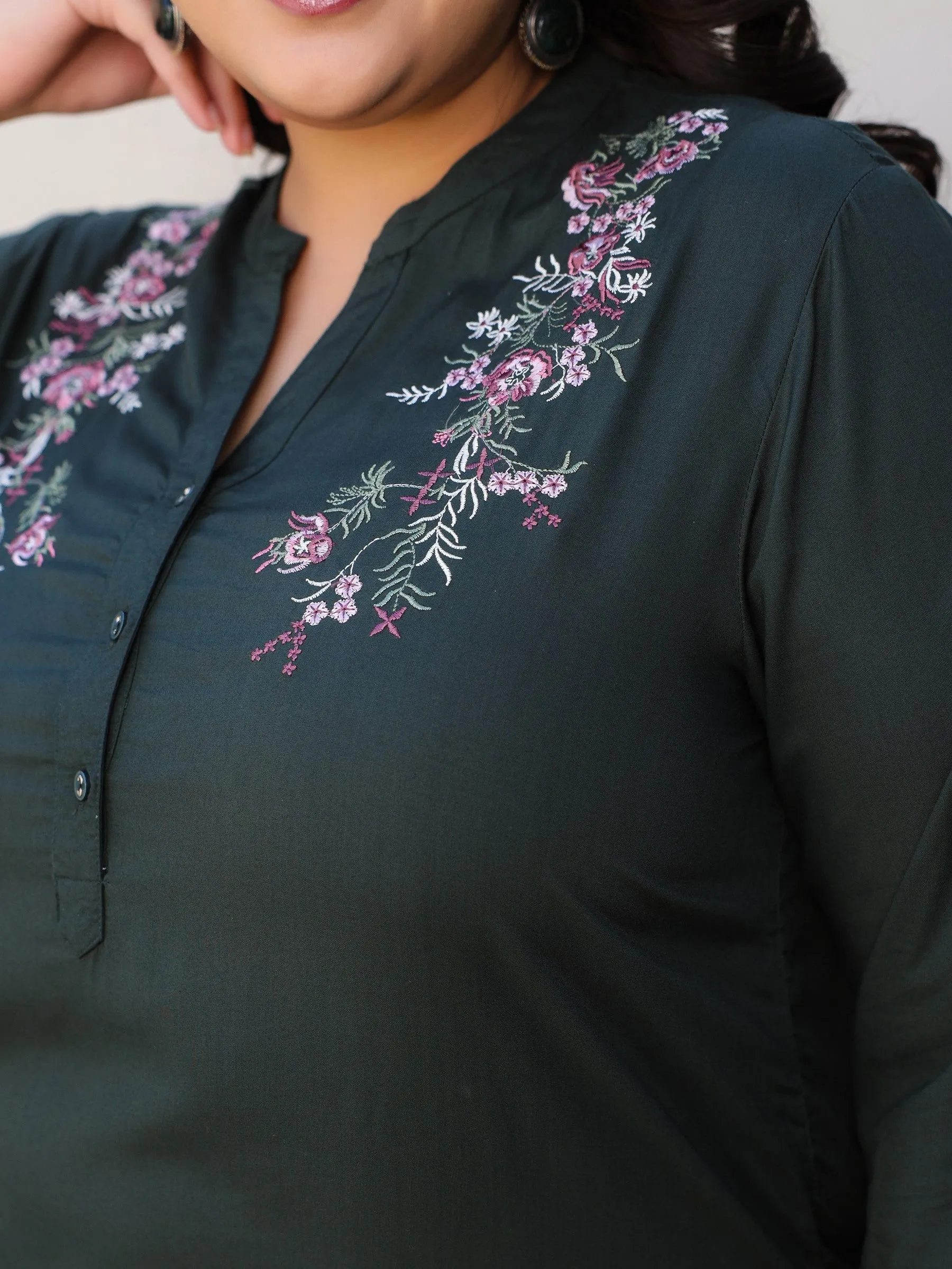 Jashvi Green Modal Rayon Floral Embroidered Plus Size Tunic With Half Placket