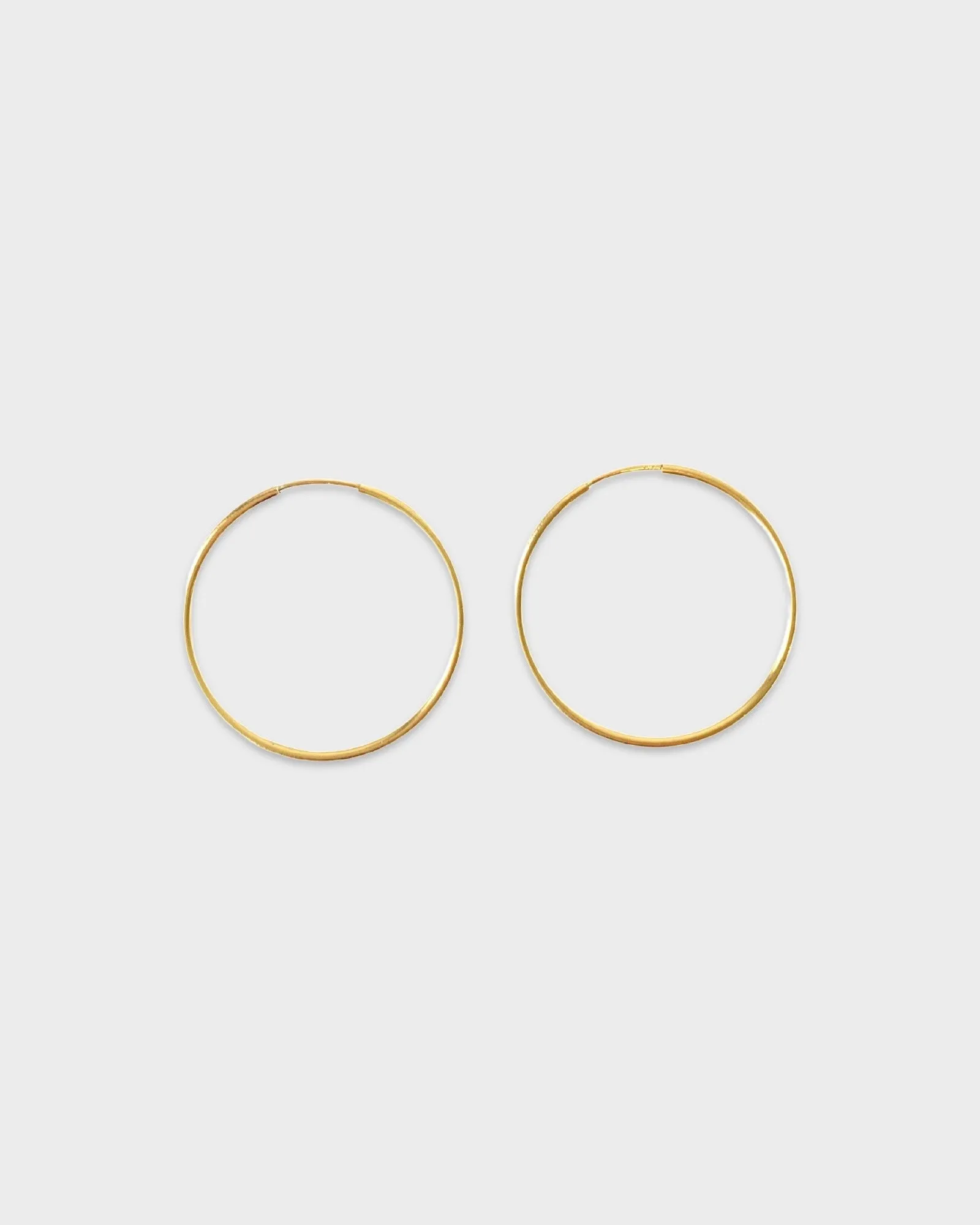 Medium Infinity Hoops (30mm)
