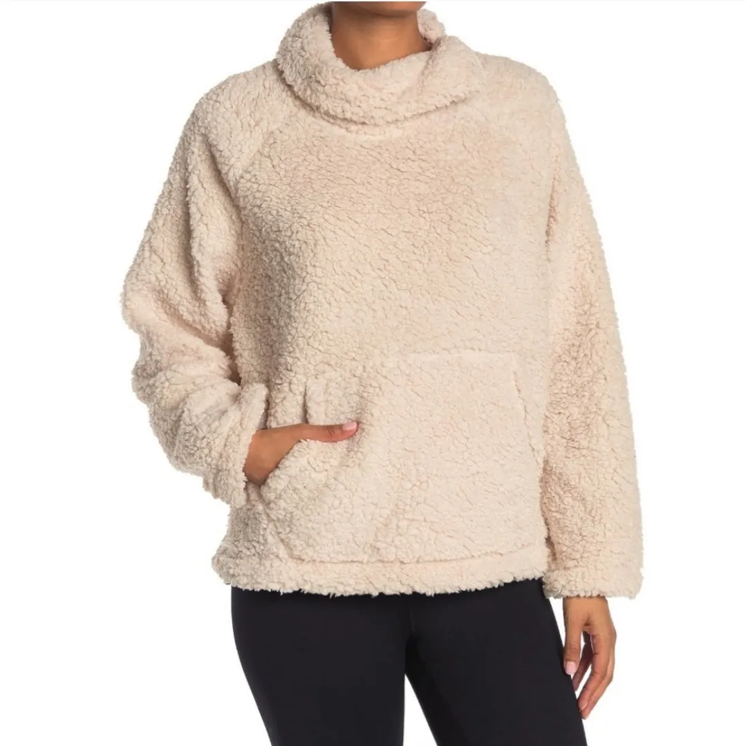 Z BY ZELLA Shearling Pullover